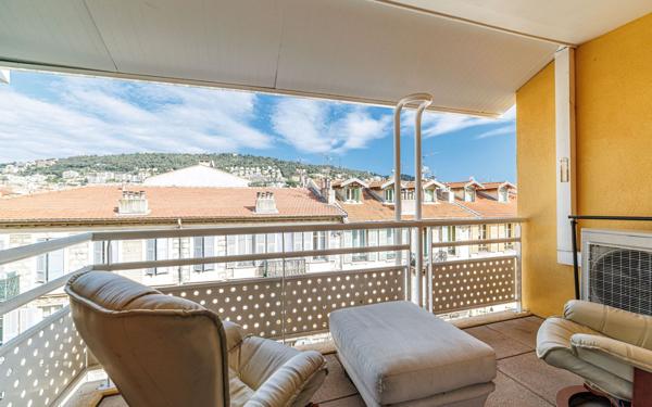 Appartement à vendre    4 pièces • 182,40 m2 Nice