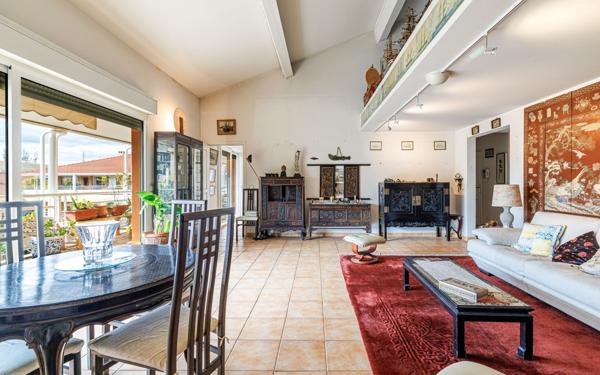 Appartement à vendre    4 pièces • 182,40 m2 Nice