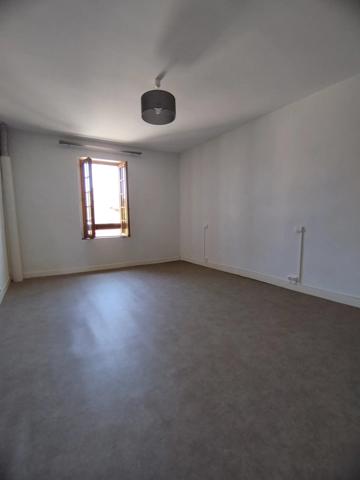 Immobilier Saint-Gaudens (31800) – Maison de ville 163m2 – 109 000 €