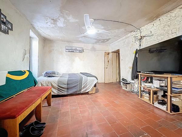 Maison Orange d'environ 107m²