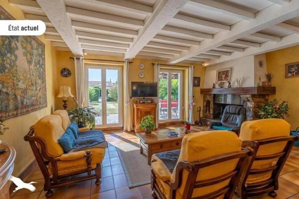 Maison 230 000 € Castres 4 p 142 m² DPE D