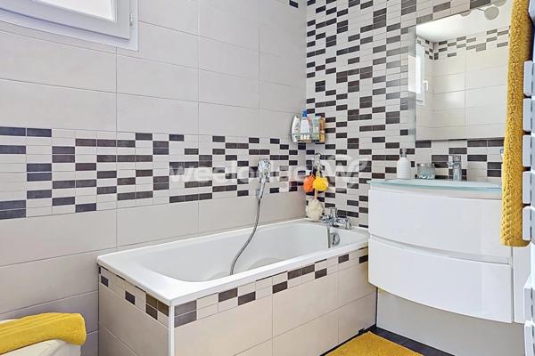 Maison à vendre 5 pièces de 83,1 m² à Éragny