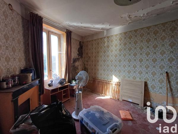 Maison 3 pièces de 55 m² à Montereau-Fault-Yonne (77130)