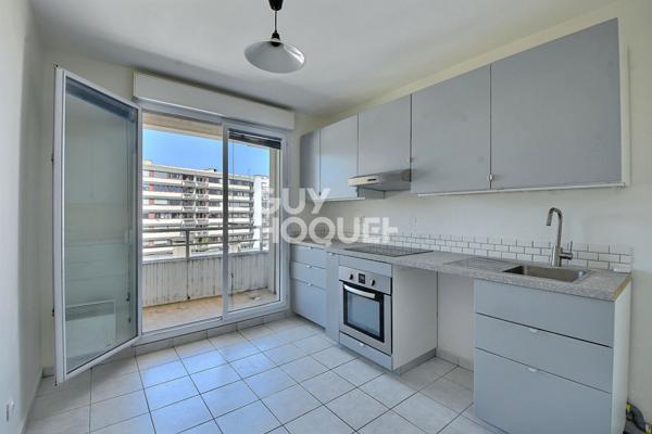 (Visite virtuelle) A vendre, appartement de type T5 de 113 m² avec grenier & garage, Lyon 3ème arrondissement (69003)