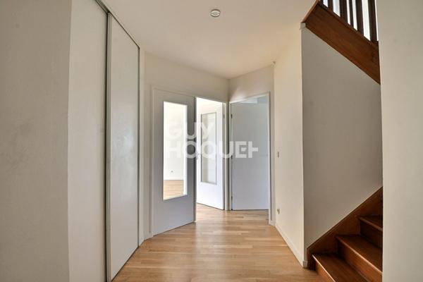 (Visite virtuelle) A vendre, appartement de type T5 de 113 m² avec grenier & garage, Lyon 3ème arrondissement (69003)