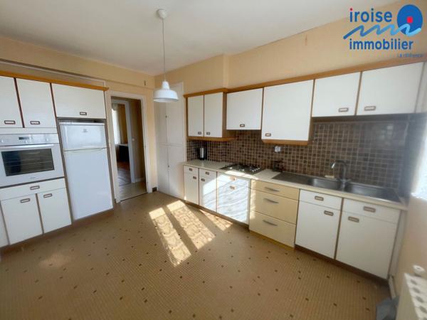 VASTE APPARTEMENT T4