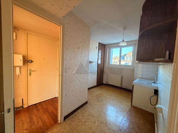 A VENDRE QUIMPER KERFEUNTEUN Appartement 3 pièces