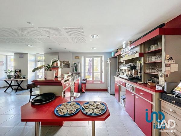 Bar-brasserie à vendre 200 m² Saint-Maixent-de-Beugné