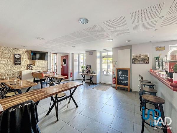 Bar-brasserie à vendre 200 m² Saint-Maixent-de-Beugné
