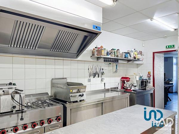 Bar-brasserie à vendre 200 m² Saint-Maixent-de-Beugné