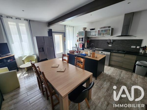 Maison à vendre 4 pièces 120 m² Générac