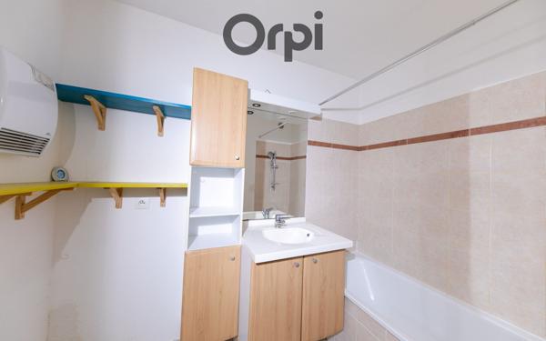 Appartement à vendre    2 pièces • 41,56 m2 Saint-Estève