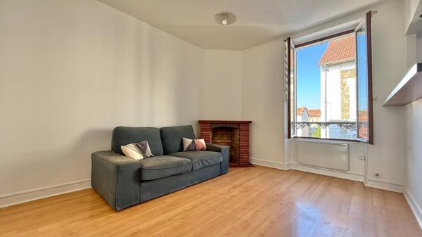 Appartement Corbeil Essonnes 2 pièce(s) 37 m2