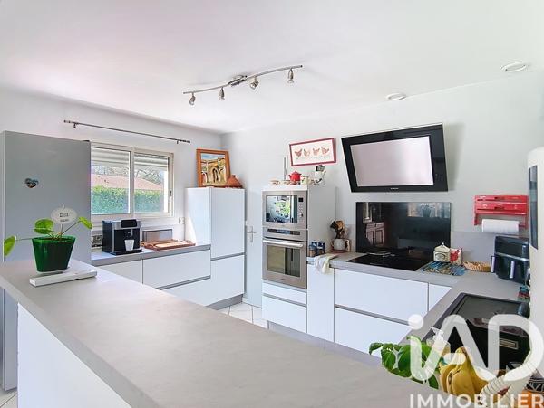 Maison à vendre 6 pièces 160 m² Parentis-en-Born