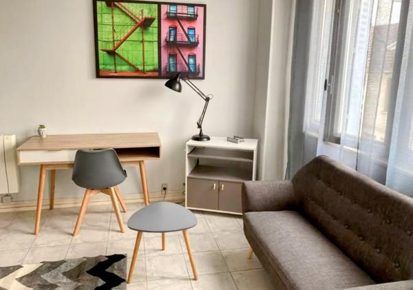 Tulle (19000) À acheter 33300 € à Tulle : studio avec rentabilité sup à 12%