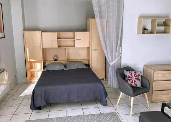 Tulle (19000) À acheter 33300 € à Tulle : studio avec rentabilité sup à 12%