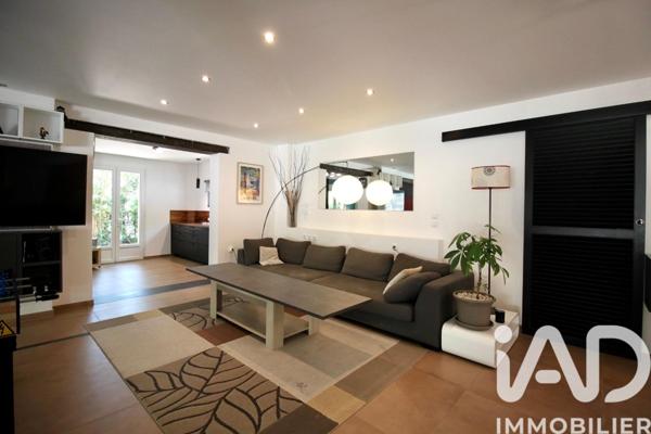 Maison à vendre 7 pièces 235 m² Marseille 12
