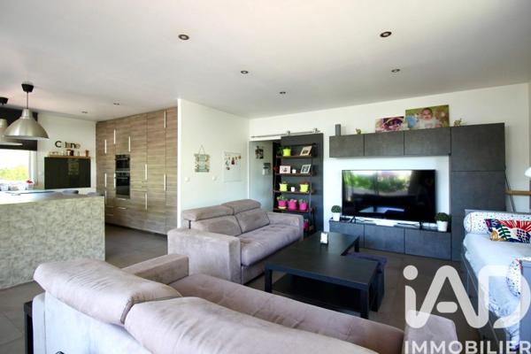 Maison à vendre 7 pièces 235 m² Marseille 12