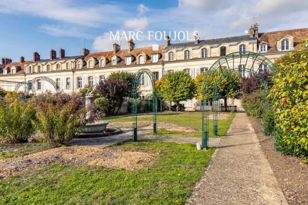 Hôtel particulier avec jardin sur l’Hippodrome…