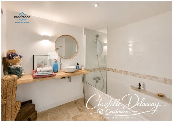 🏡 Maison de charme – 100 m² – Hyper centre de Laval – Cour & terrasse