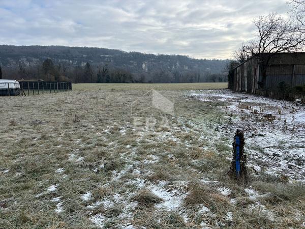 Terrain constructible Neuville Sur Ain