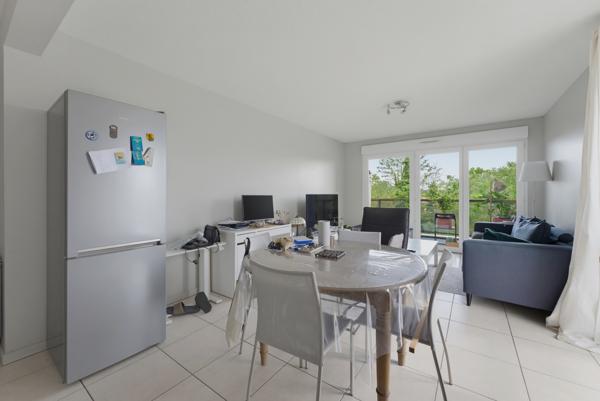 T3 I 65 m² I 2 Terrasses de 7 et 6 m² I 2 places de Parking sécurisées I à Mérignac 🏡