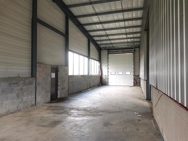 Local artisanal rénové avec fort potentiel !