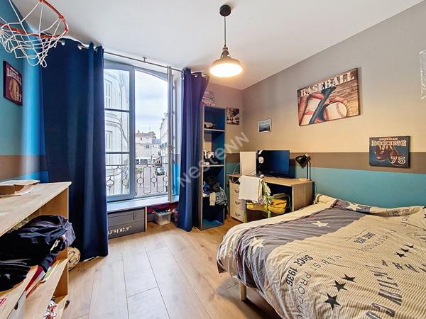 Appartement 4 pièces à vendre au coeur de Poitiers - Rare sur le marché !