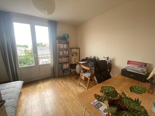 Appartement T3 à louer - 56 m² (réf : 556033)