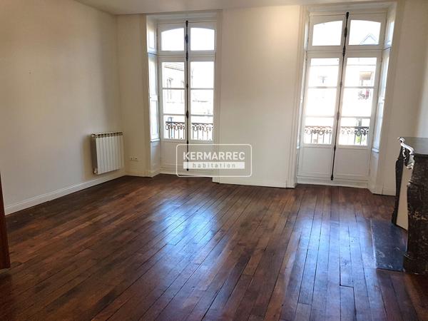 Appartement 3 pièces – 80 m² environ à Vitré (ref : 1582)
