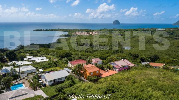 Villa avec vue mer et piscine au Diamant