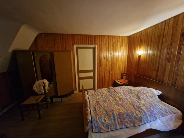 MAISON DE BOURG 4 CHAMBRES - GARAGE - JARDIN