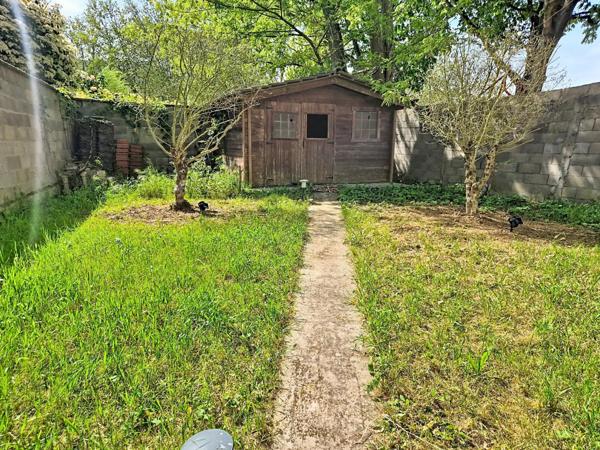 Maison de 120 m² au calme, à finir de rénover