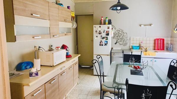 Maison familiale 144 m² – Grand garage – Cour – Fort potentiel