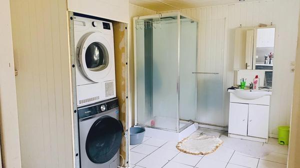 Maison familiale 144 m² – Grand garage – Cour – Fort potentiel