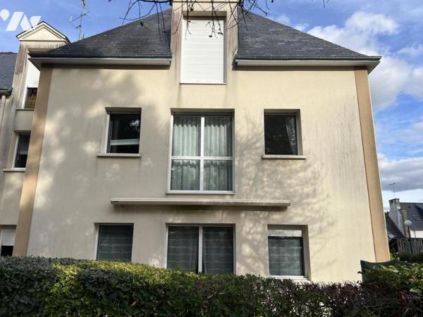 Appartement type T4, d'environ 98 m2 avec balcon exposé sud.