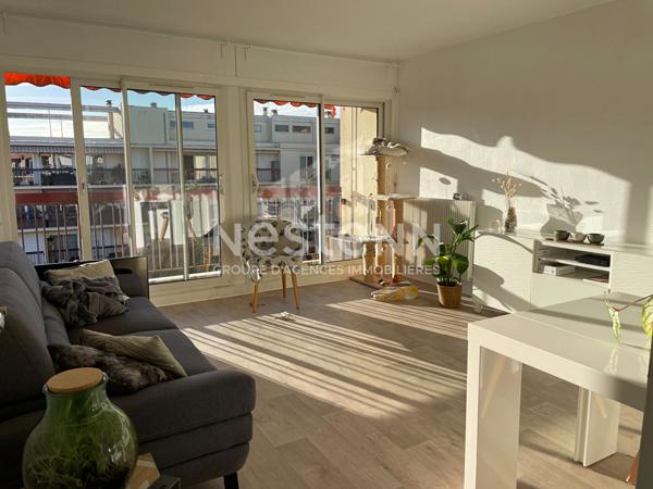 2PP MEUBLE DISPONIBLE AU 14/09/2026 AVEC BALCON ET PARKING-MERIGNAC LUMINOSITE ET CALME GARANTIE!!