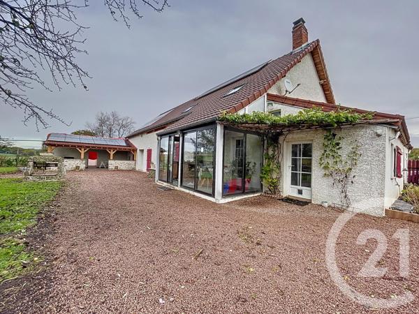 Maison à vendre  7 pièces - 213,10 m2 ST GERAND LE PUY - 03