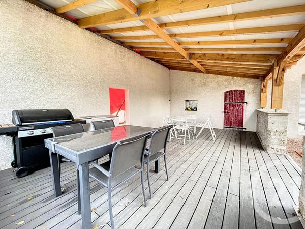 Maison à vendre  7 pièces - 213,10 m2 ST GERAND LE PUY - 03