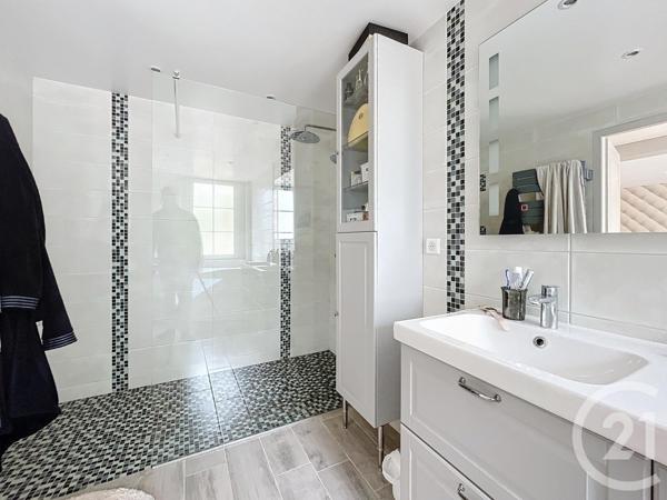 Maison à vendre  7 pièces - 213,10 m2 ST GERAND LE PUY - 03