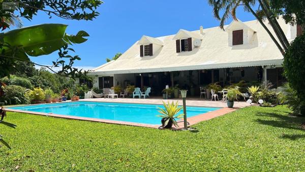 Maison à vendre à Saint-Benoît à la Réunion (97470), ref : 97405/133