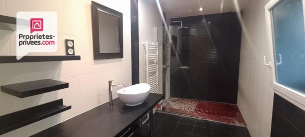 Maison individuelle 164 m2 avec garage annexe