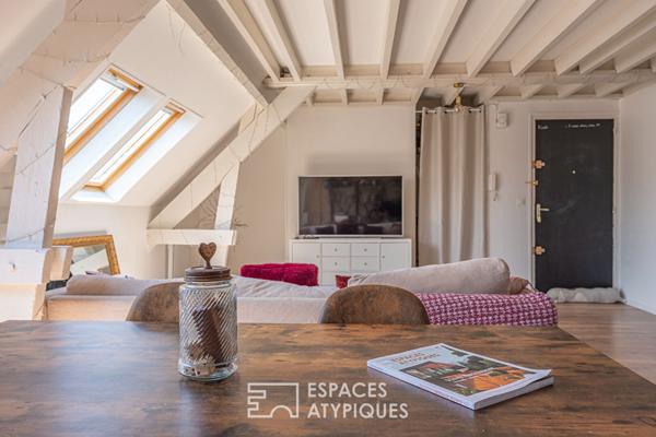 LOUÉ : Duplex meublé de caractère en hypercentre