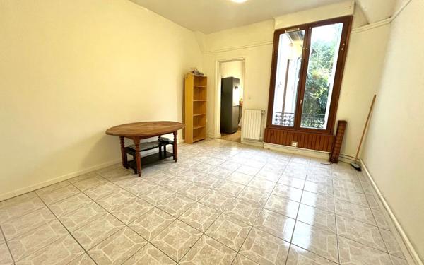 Appartement à vendre    2 pièces • 38 m2 Sevran