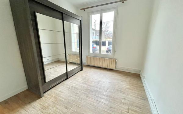 Appartement à vendre    2 pièces • 38 m2 Sevran