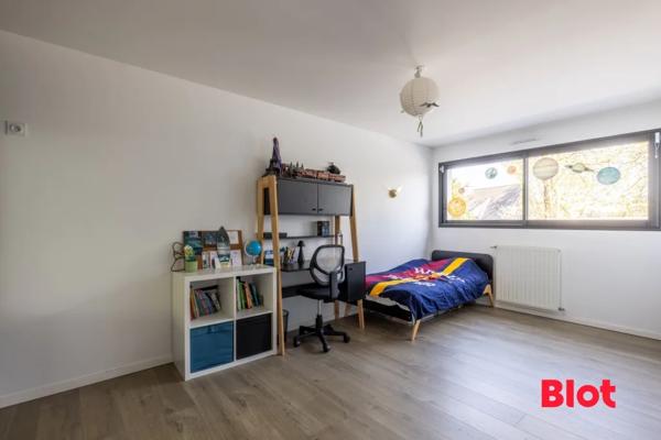 Maison 5 pièce(s)
