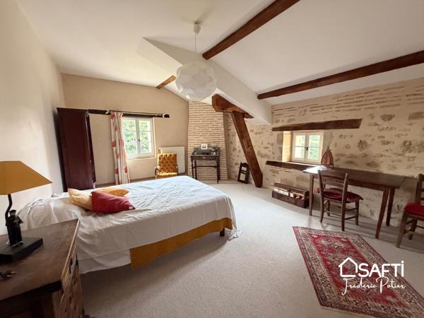 Magnifique propriété de campagne composée de 3 logements