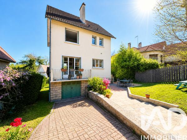 Maison à vendre 7 pièces 129 m² La Celle-Saint-Cloud