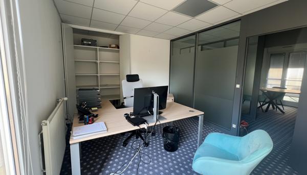 Bureaux à louer de 12.71 m² à Chartres - Quartier Hôtel Dieu - Grand Faubourg