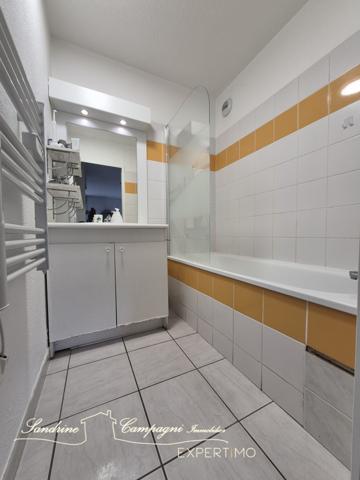 Cavaillon (84300) T2 avec extérieur + parking sécurisé, vue ST JACQUES